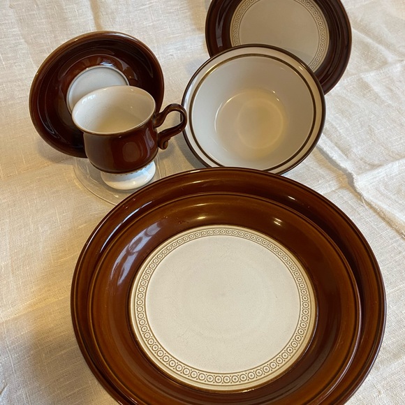 Denby, Renaissance series “Cognac” 4-piece luncheon service for 2 - Picture 1 of 5